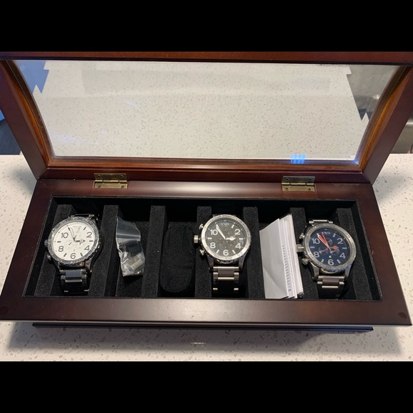 nixon watch box